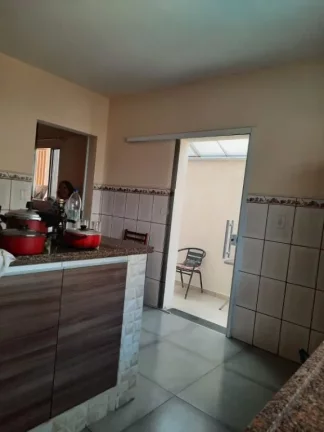 Imagem Casa com 3 dormitórios à venda, 258 m² por R$ 750.000,00 - Vila Natal - Mogi das Cruzes/SP