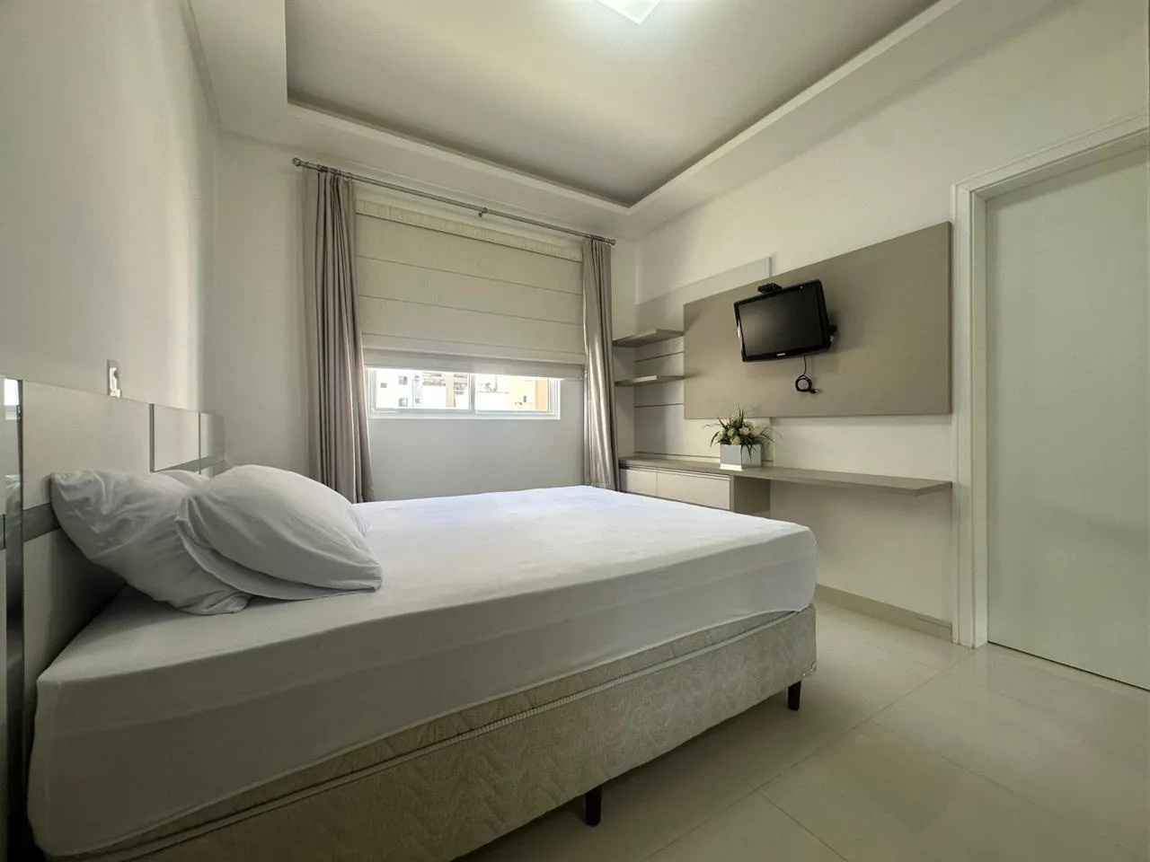 Imagem Apartamento à venda com 197.7m2 por R$ 2.850.000,00