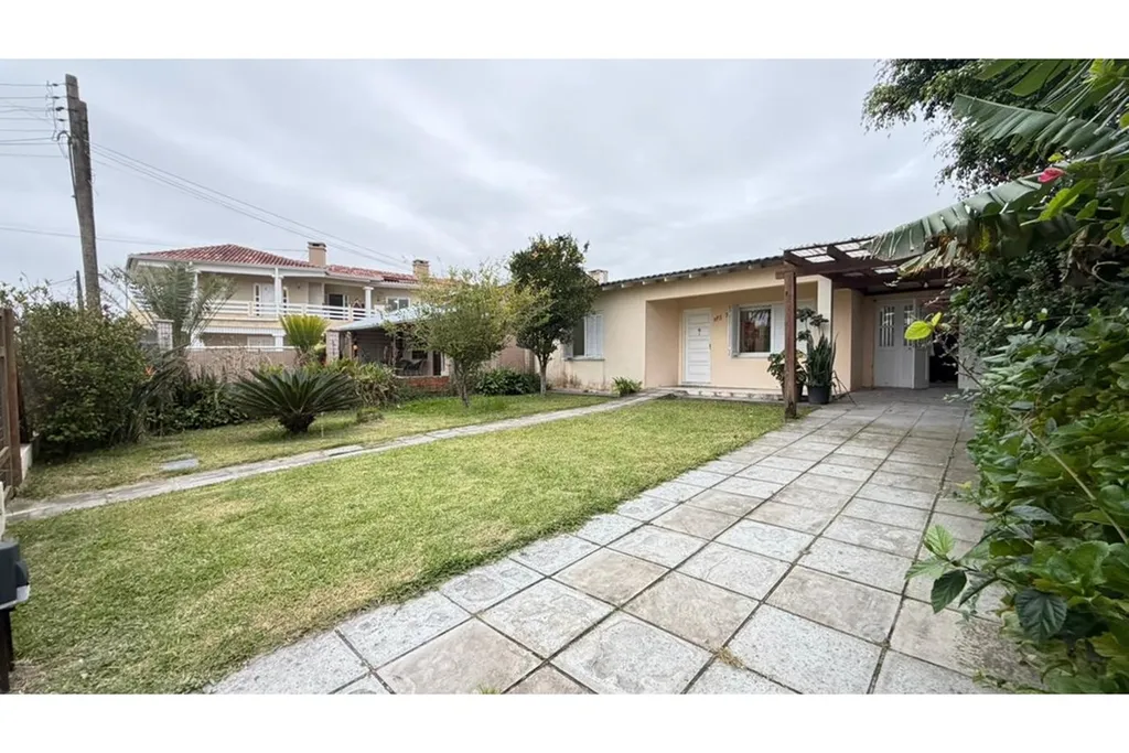 Foto do imóvel Casa à venda em Xangri-Lá, Centro, com 3 quartos, 167,7m2 em Rio Apucaé, Xangri-Lá