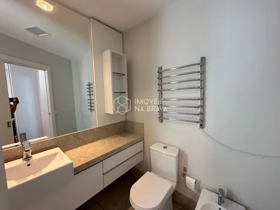 Imagem APARTAMENTO 4 DORMITORIOS - 6 BANHEIROS - 4 VAGAS DE GARAGEM - LOCACAO - PRAIA BRAVA - ITAJAI/SC