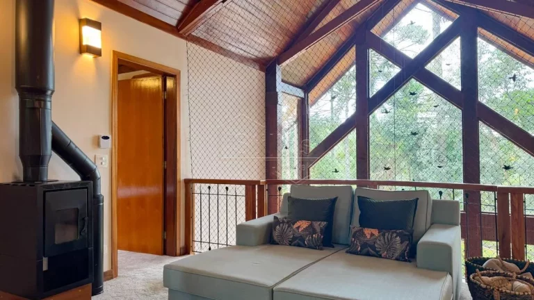 Imagem Casa de Condomínio em Campos do Jordão