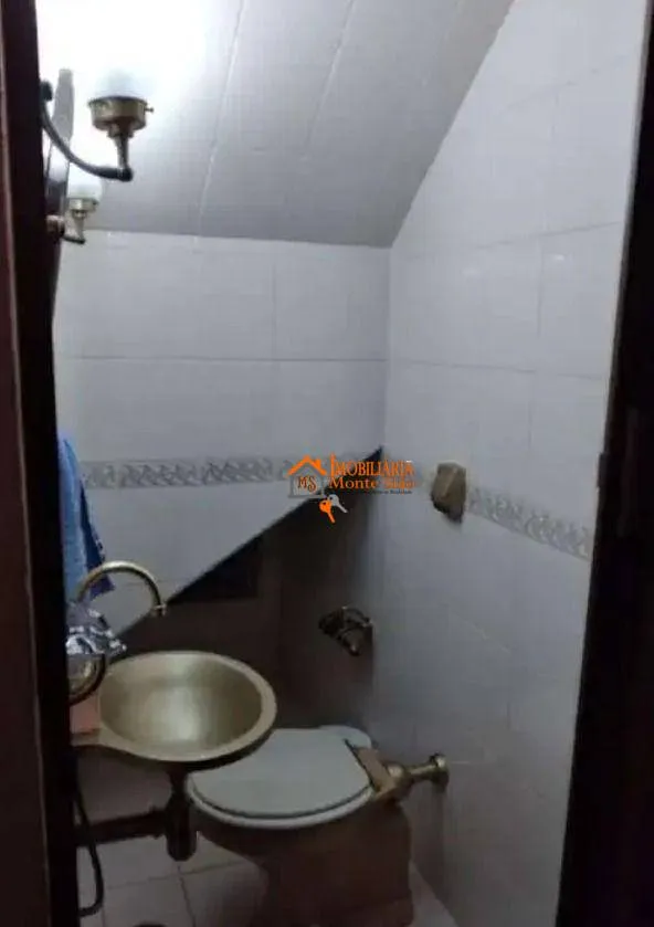 Imagem Sobrado com 3 dormitórios à venda, 125 m² por R$ 690.000 - Parque Continental I - Guarulhos/SP