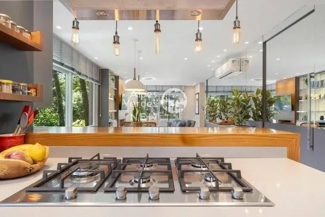 Imagem Casa com 3 quartos, 179m2, à venda em Canela, Vila Suzana