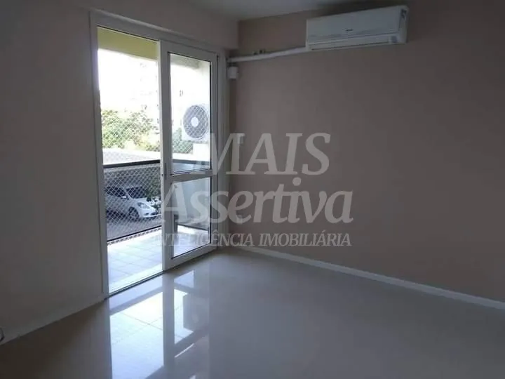 Imagem Apartamento 02 dormitórios para Venda no bairro Centro em Novo Hamburgo