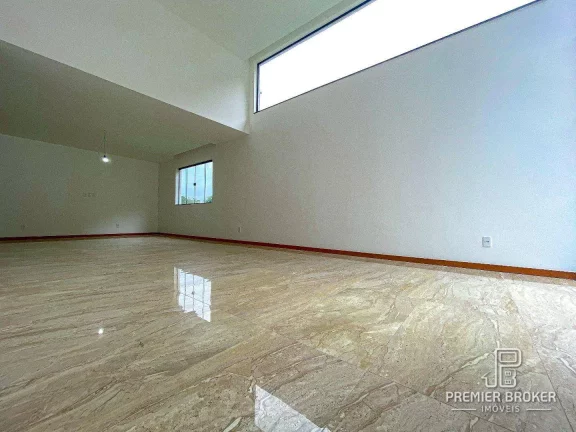 Imagem Casa à venda, 234 m² por R$ 800.000,00 - Albuquerque - Teresópolis/RJ