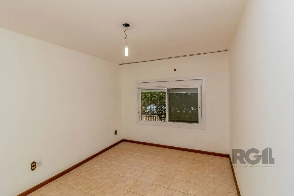 Imagem Casa de 4 dormitórios no bairro Espírito Santo