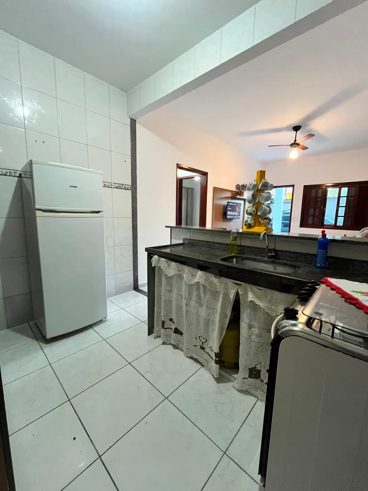 Imagem Casa de Vila com 2 Quartos para Temporada, 60 m² em Portinho - Cabo Frio