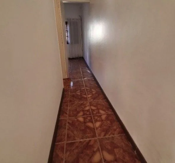 Imagem Casa de 2 dormitórios para venda ,pronta para morar no bairro Santo Antônio em Porto Alegre/RS.