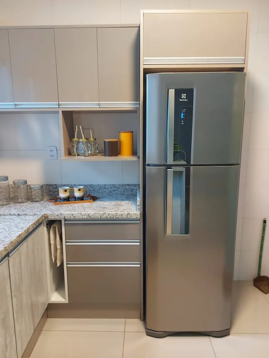 Imagem Casa de porteira fechada, nunca habitada, pronta para você entrar e morar!