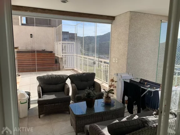 Imagem Apartamento em Alphaville - Santana de Parnaíba, SP