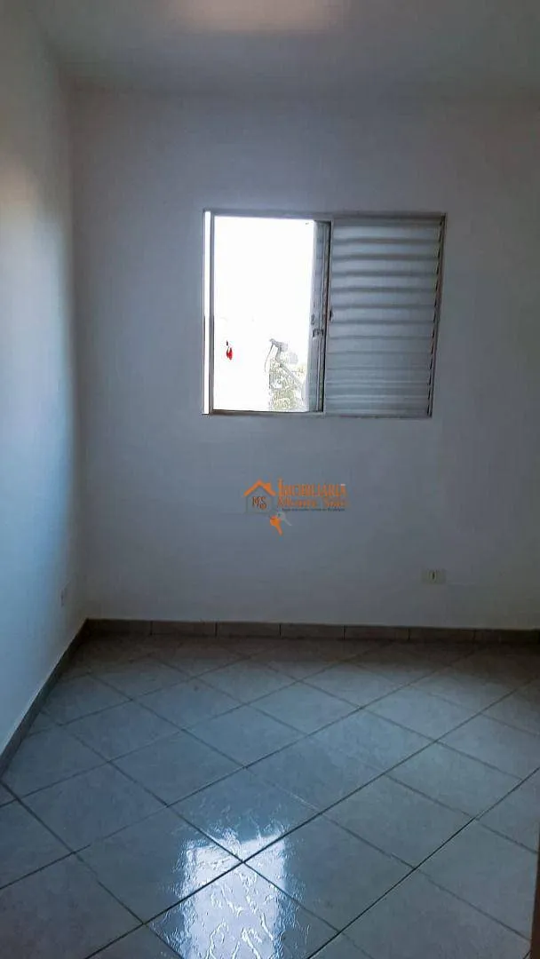 Imagem Sobrado com 4 dormitórios à venda, 266 m² por R$ 680.000,00 - Jardim Paraventi - Guarulhos/SP