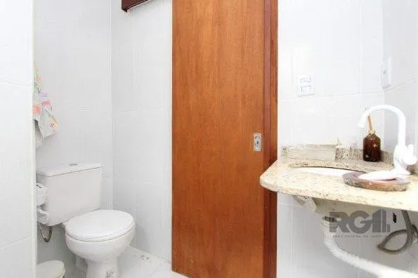 Imagem Casa para Venda - 180m², 3 dormitórios, sendo 3 suites, 3 vagas - Hípica
