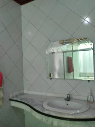 Imagem Casa com 6 dormitórios e área de lazer no Renato Gonçalves - Barreiras-BA