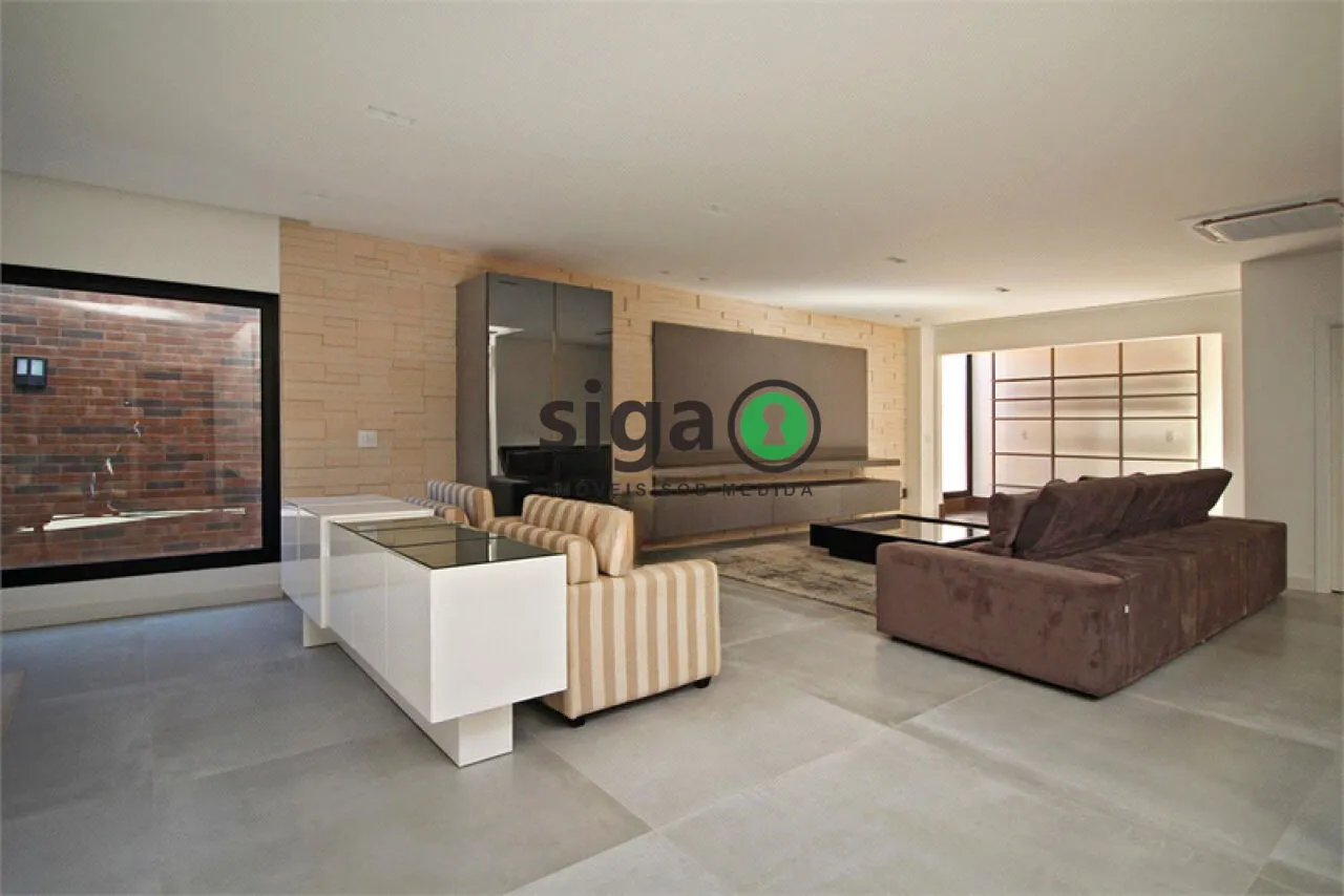 Imagem Sobrado Alto Padrão no Jardim Europa de 4 quartos com 6 Vagas - 510m² à Venda.