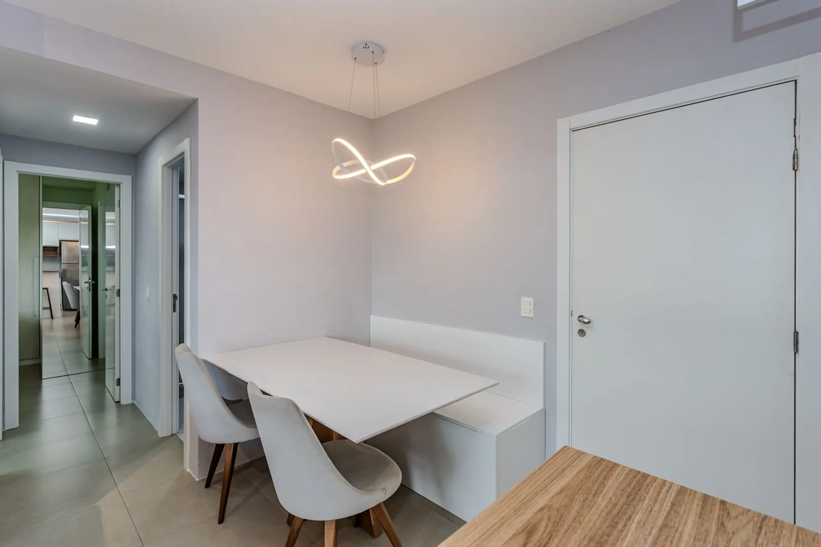 Imagem Apartamento no Jardim Lindóia de 2 dormitórios vaga e infra