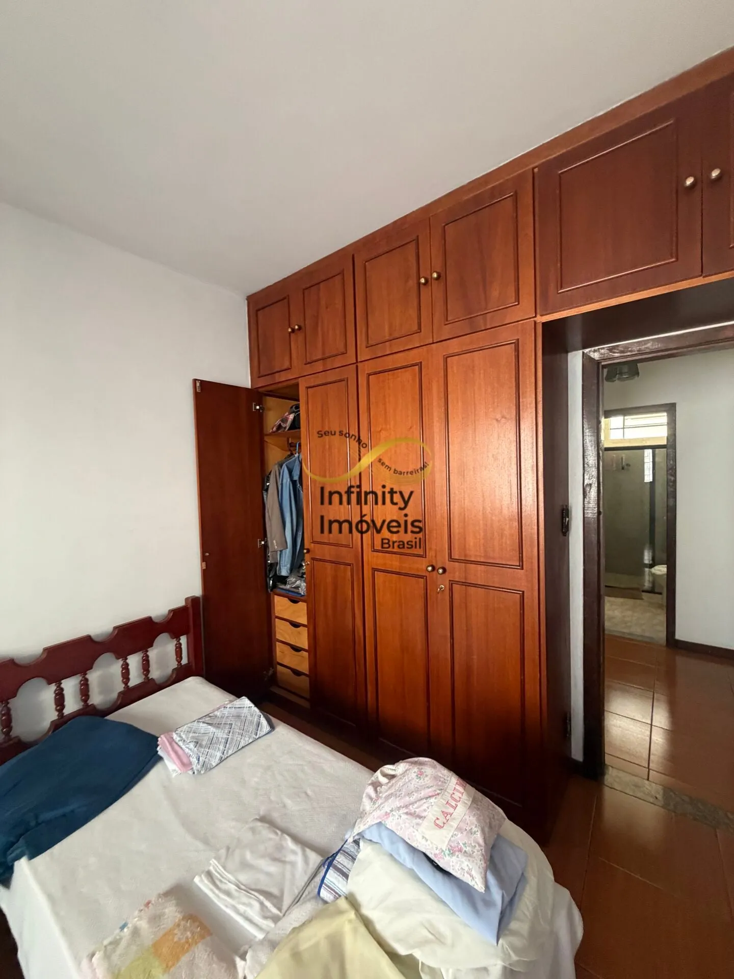 Imagem Casa à venda no bairro Castelo - Belo Horizonte/MG