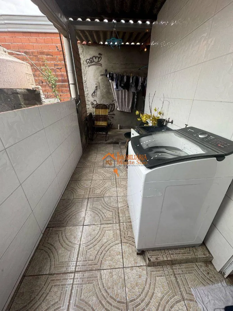 Imagem Casa com 3 dormitórios à venda, 200 m² por R$ 650.000,00 - Parque São Miguel - Guarulhos/SP