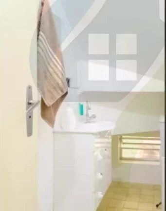 Imagem Casa de 2 dormitórios, 2 banheiros, 2 vagas, com 170m² em Rudge Ramos, São Bernardo do Campo