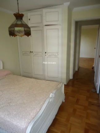 Imagem Apartamento em Higienópolis: 3 Quartos, 1 Suite, 1 Sala, 3 Banheiros, 145m² - São Paulo, SP