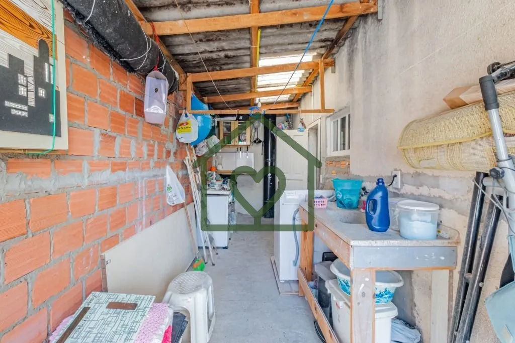 Imagem Amplo apartamento na Rua Lasar Segall de frente, próximo a todos os comércios. O imóvel fica de f...