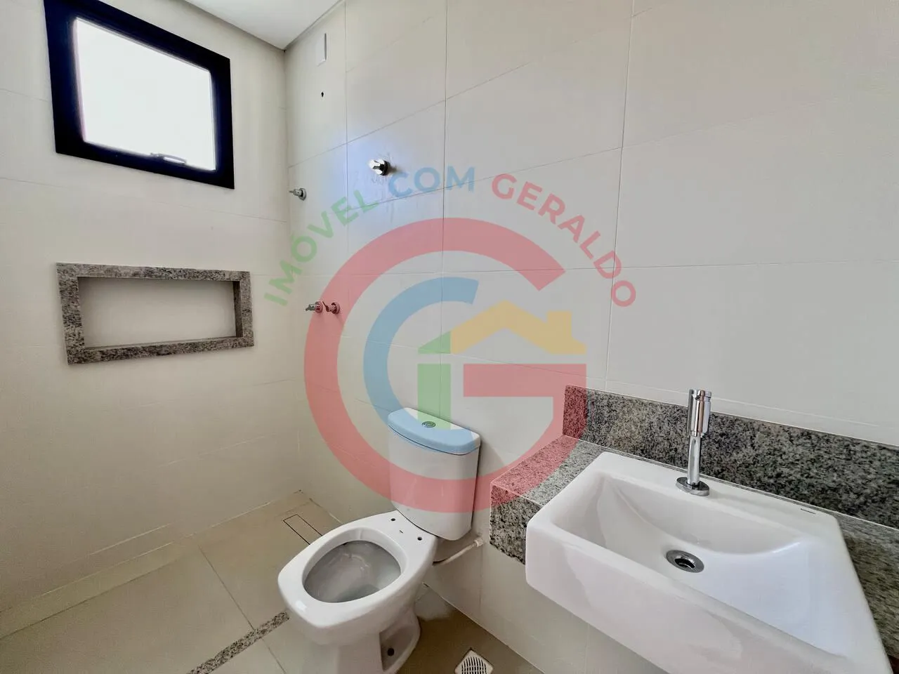 Imagem ÚLTIMAS UNIDADES! Sobrado em condomínio - 3 suítes - Setor Jaó