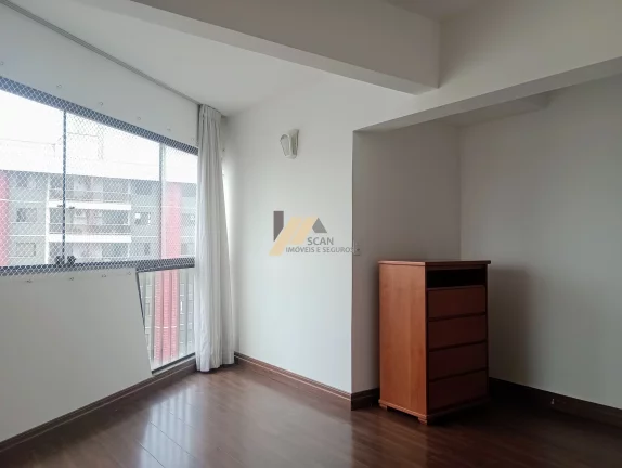 Imagem Apartamento à venda com 3 quartos no Cambuí em Campinas, São Paulo.