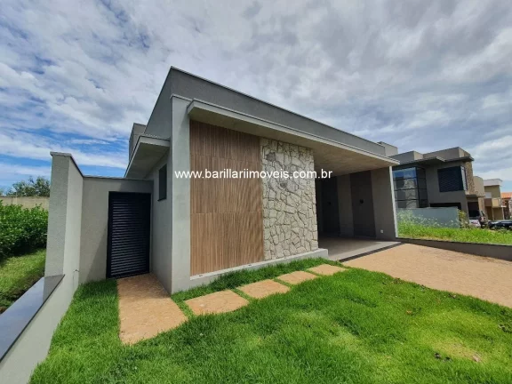 Imagem Linda Casa Térrea à Venda em Condomínio de Luxo em Ribeirão Preto-SP, no Bairro Villa Romana II: 3 Quartos, 3 Suítes, 2 Salas, 5 Banheiros, 4 Vagas, 191m². Venha Conhecer!