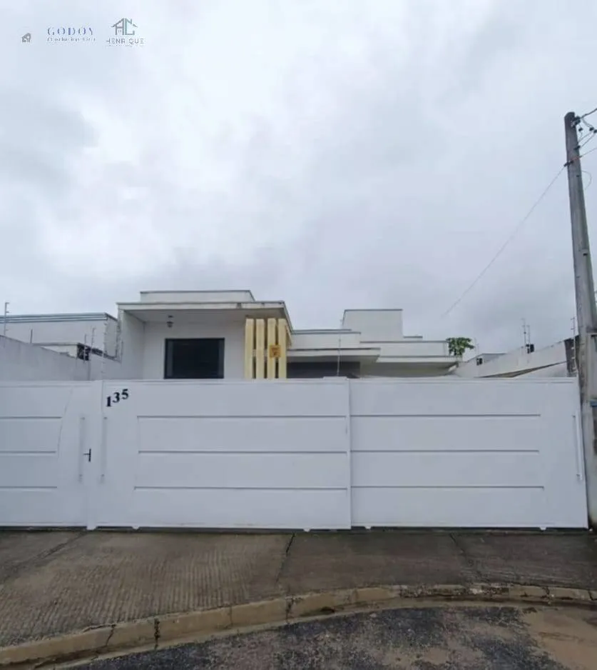 Imagem Casa Moderna com Área Gourmet no Residencial Flamboyant