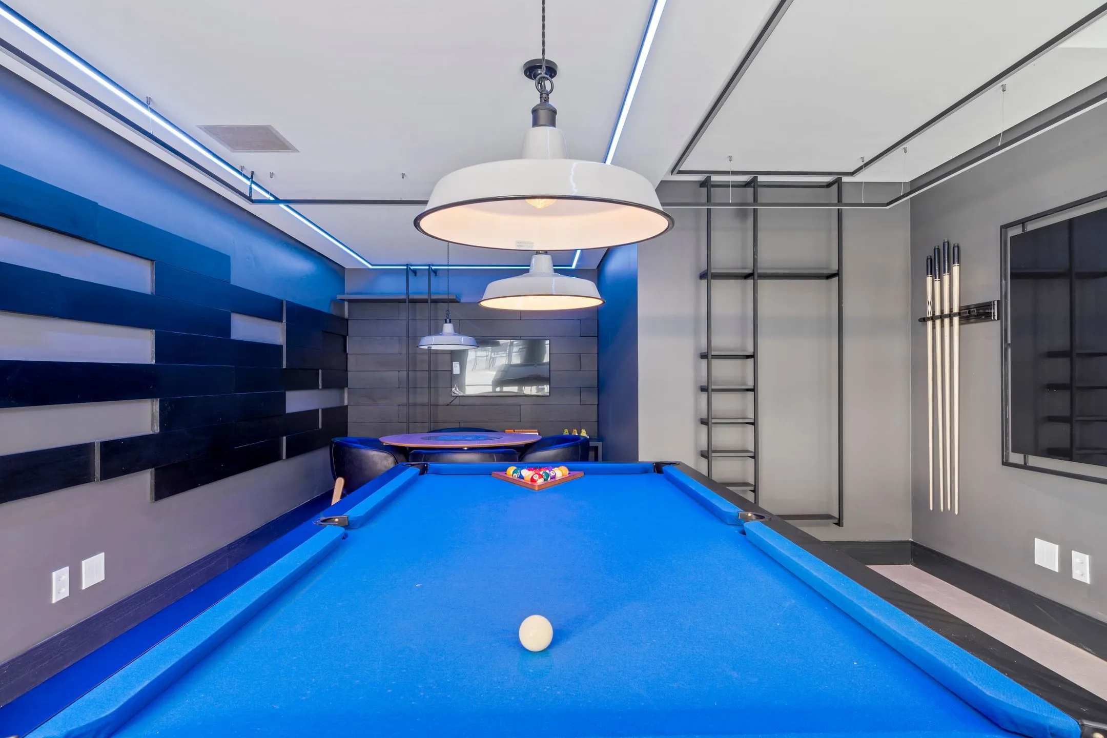 Imagem Apartamento à venda em Gramado, Varzea Grande, com 2 quartos, 61.68m2