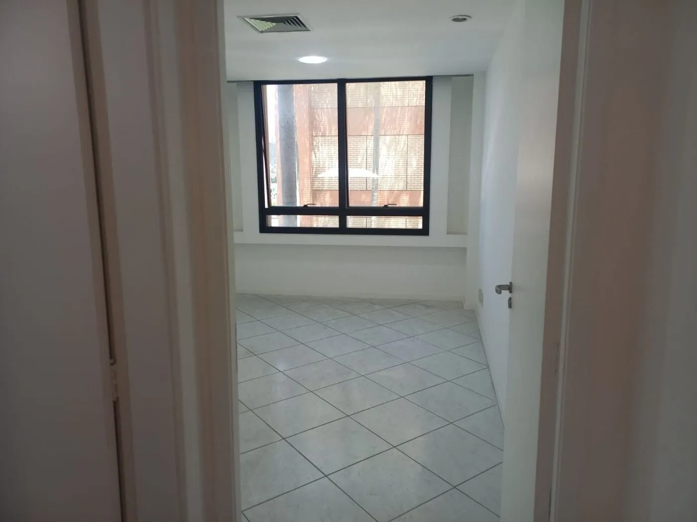 Imagem Sala comercial à venda no bairro Barra da Tijuca em Rio de Janeiro/RJ