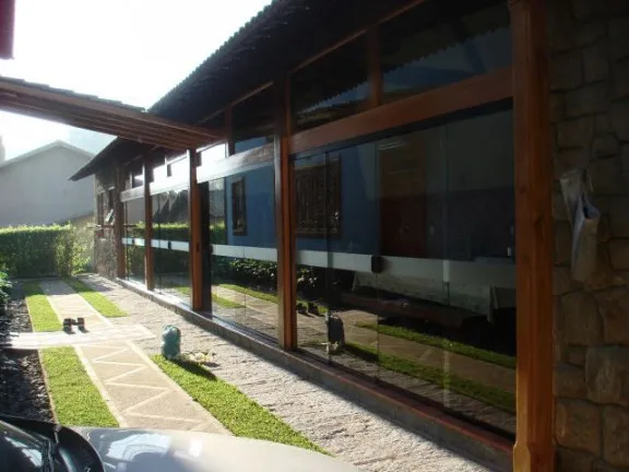 Imagem Casa de Condomínio com 5 Quartos à Venda, 498 m² em Parque do Imbui - Teresópolis