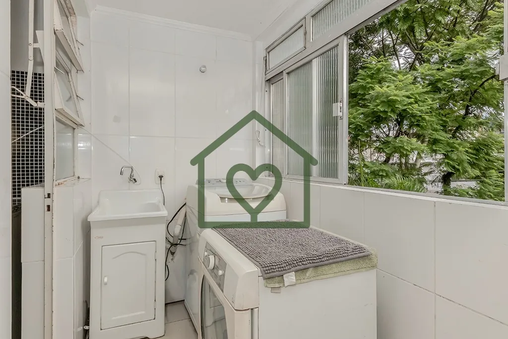 Imagem Apartamento à venda no bairro Auxiliadora, Localizado na rua Silva Jardim, próximo da Av 24 de Out...