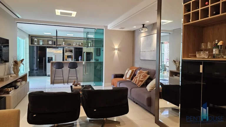Imagem Apartamento com Terraço para Venda em Balneário Camboriú, CENTRO, 3 dormitórios, 1 suíte, 2 banheiros, 3 vagas