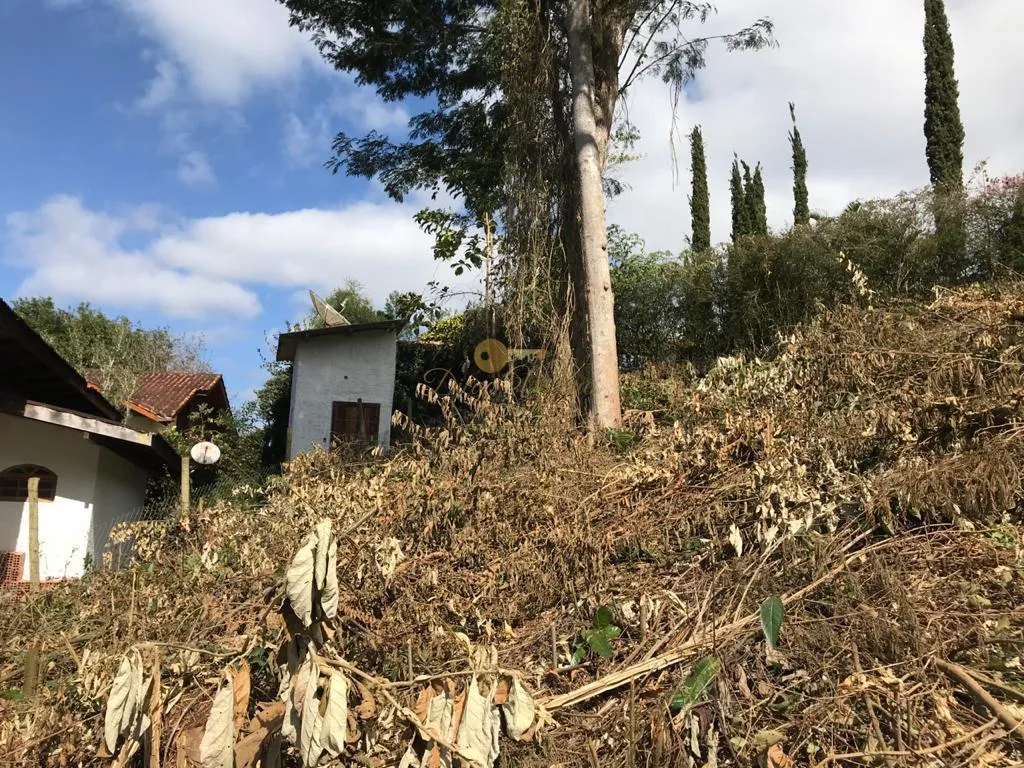 Imagem Terreno em Condomínio para Venda em Teresópolis / RJ no bairro Vargem Grande