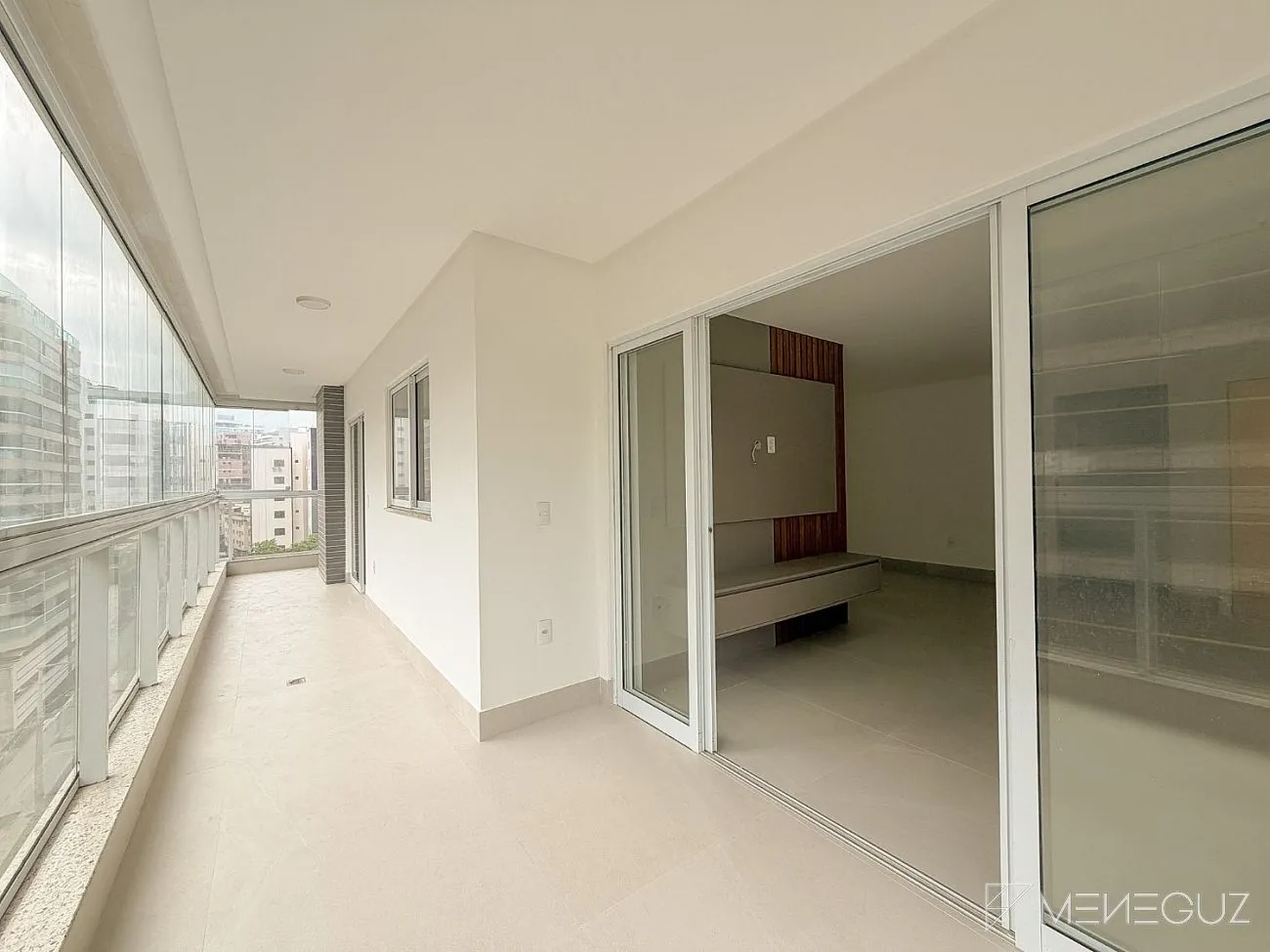 Imagem Apartamento 3 quartos a venda no final da Praia do Morro, na orla com lazer completo