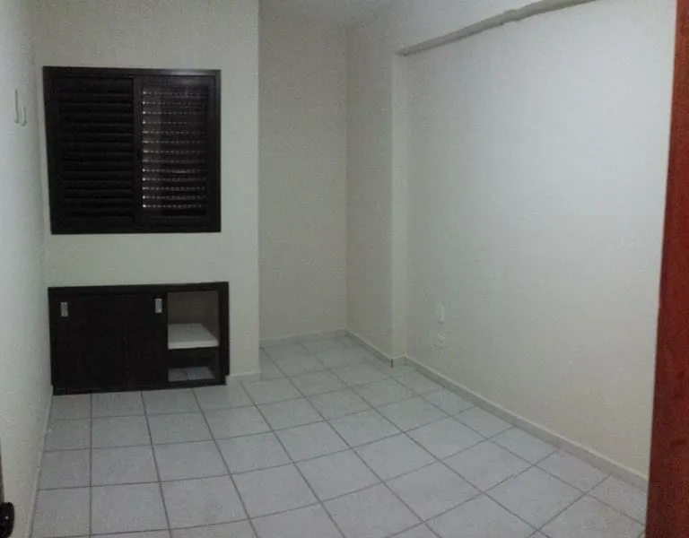 Imagem Apartamento à venda 2 Quartos, 1 Suite, 1 Vaga, 56M², São Benedito, Pindamonhangaba - SP | Condomínio Saint Moritz