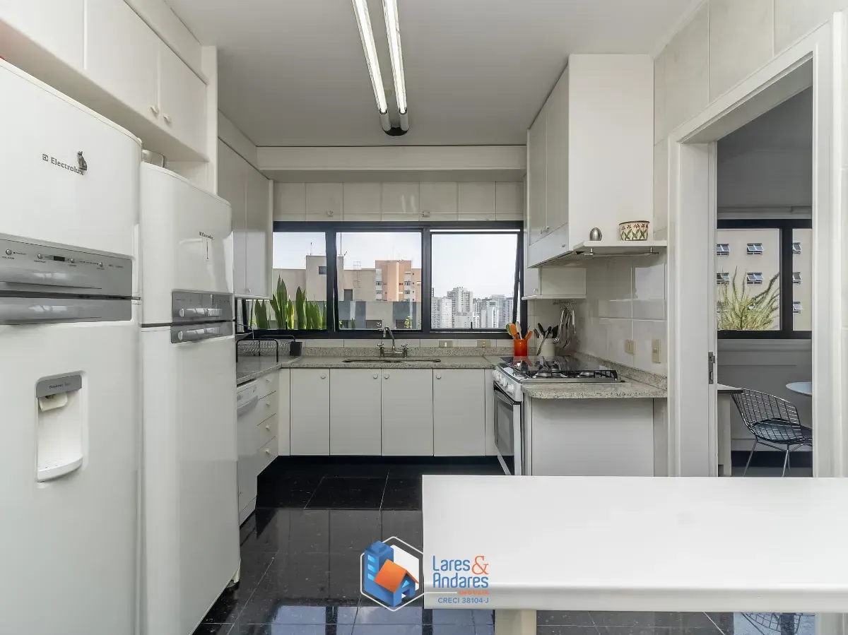 Imagem Apartamento para venda em Vila Andrade com 4 quartos, sendo 4 suítes, 300m²
