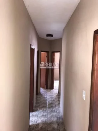 Imagem Casa à venda no bairro Residencial Tancredo Neves, em Uberaba