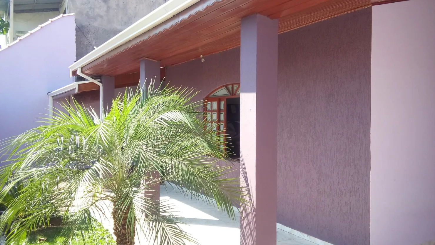 Imagem Casa à venda 3 Quartos, 1 Suite, 5 Vagas, 303M², Conjunto Habitacional Terra dos Ipês II (Fase I), Pindamonhangaba - SP