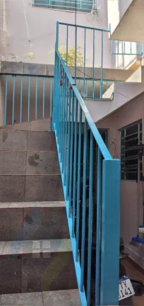 Imagem Casa de 2 dormitórios sendo 1 suíte, 3 banheiros, 2 vagas, com 131m² em Taboão, São Bernardo do Campo