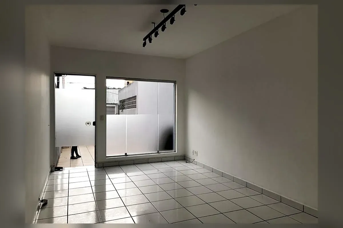 Foto do imóvel: Sobrado com 4 Quartos à Venda, 180, 8 m² em Jardim Peri Peri - São Paulo em Jardim Peri-Peri,