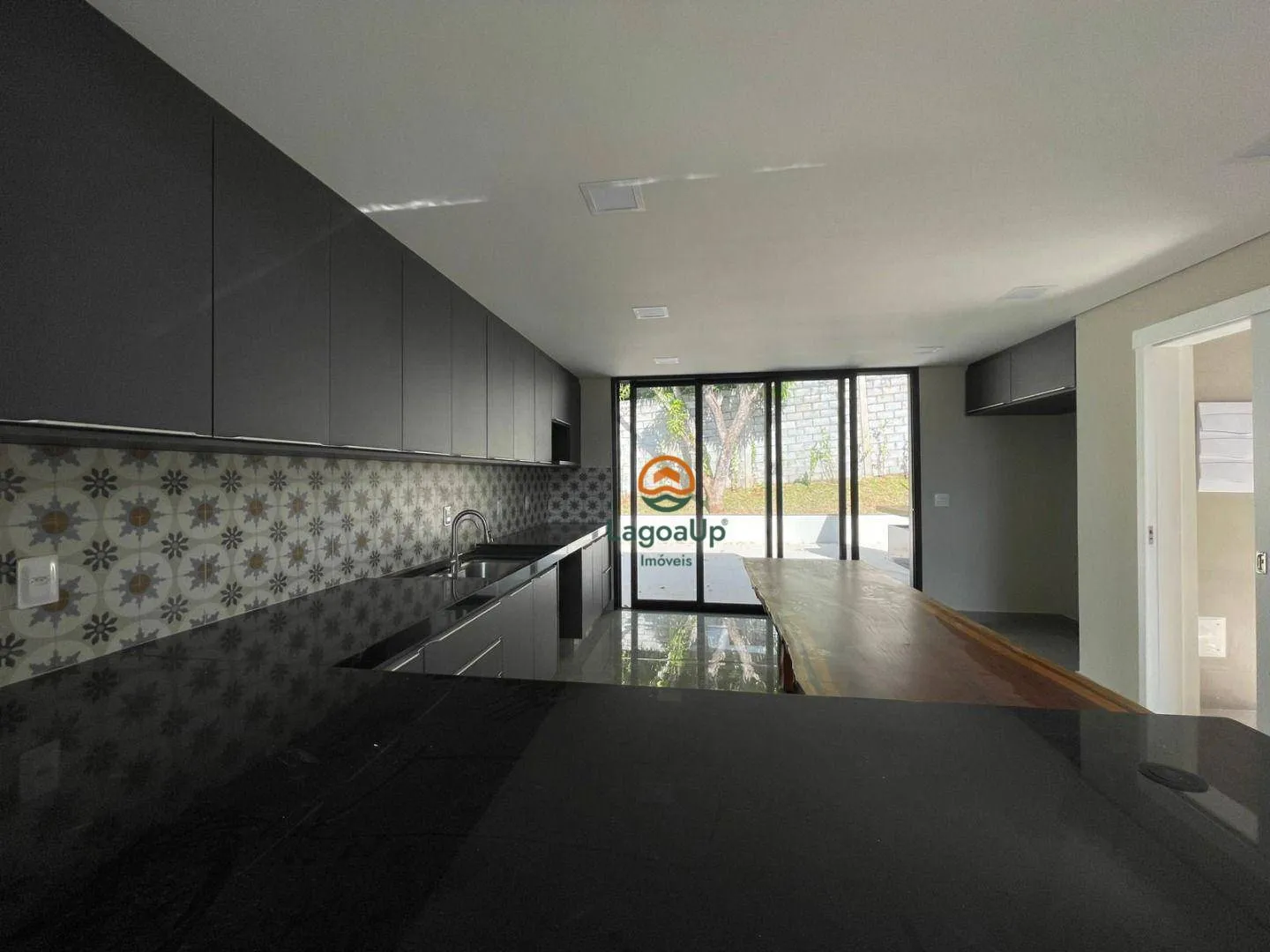Imagem Casa com 4 dormitórios à venda, 171 m² por R$ 1.590.000,00 - Condomínio Vila Bambu - Lagoa Santa/MG