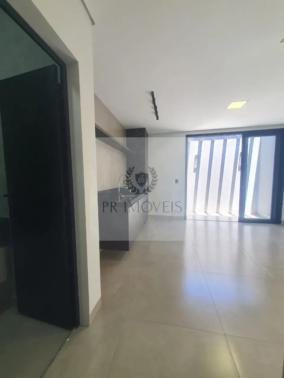 Imagem Imperdível oportunidade: Casa à venda em Araraquara-SP, Residencial Volpi, 3 quartos, 3 suítes, 2 salas, 5 banheiros, 4 vagas, 183m².