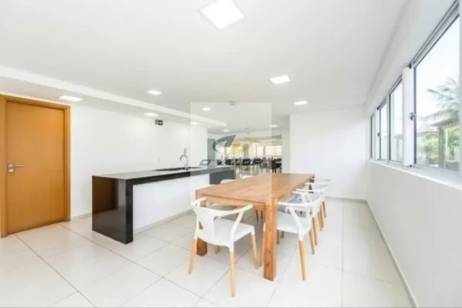 Imagem Vendo Cobertura com 158 m², 3 quartos s/ 3 suítes + DCE, sala ampla, espaço gourmet, piscina e 2 vagas