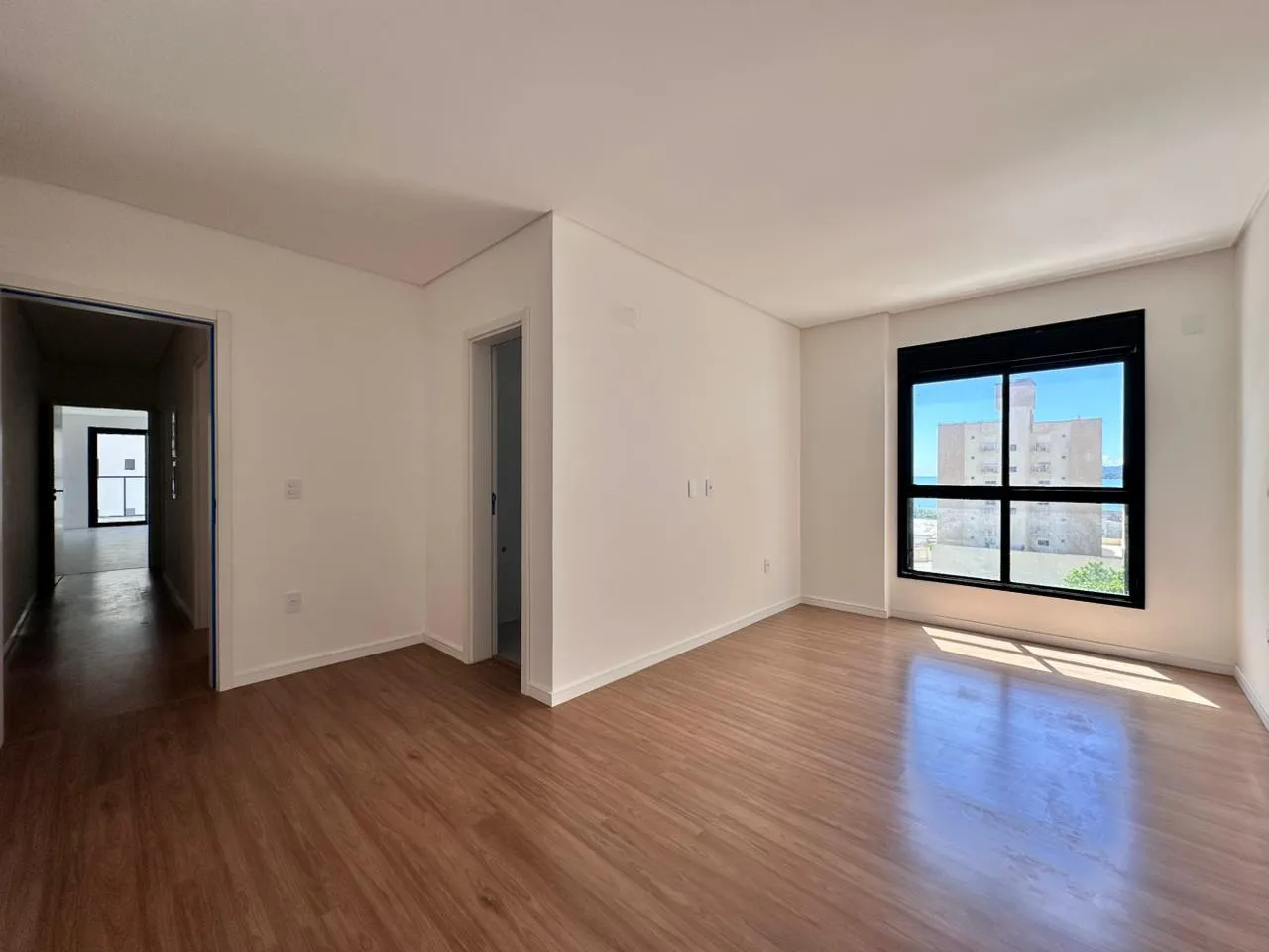 Imagem Apartamento com vista para o mar à venda com 119.47m2 por R$ 1.450.000,00