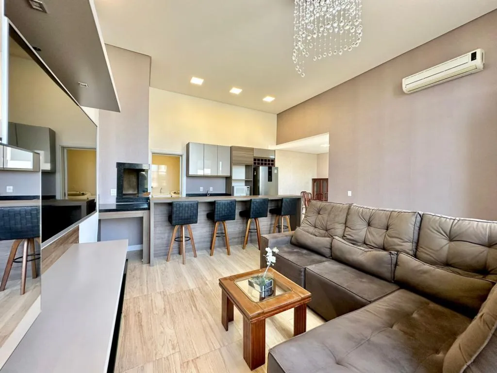 Imagem Casa em Condominio 3 Dormitórios - Bairro --