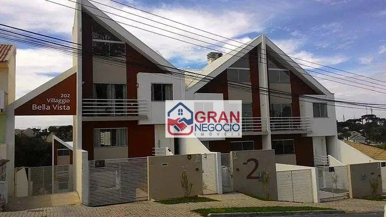 Imagem Sobrado com 3 dormitórios à venda no Pilarzinho - Curitiba/PR