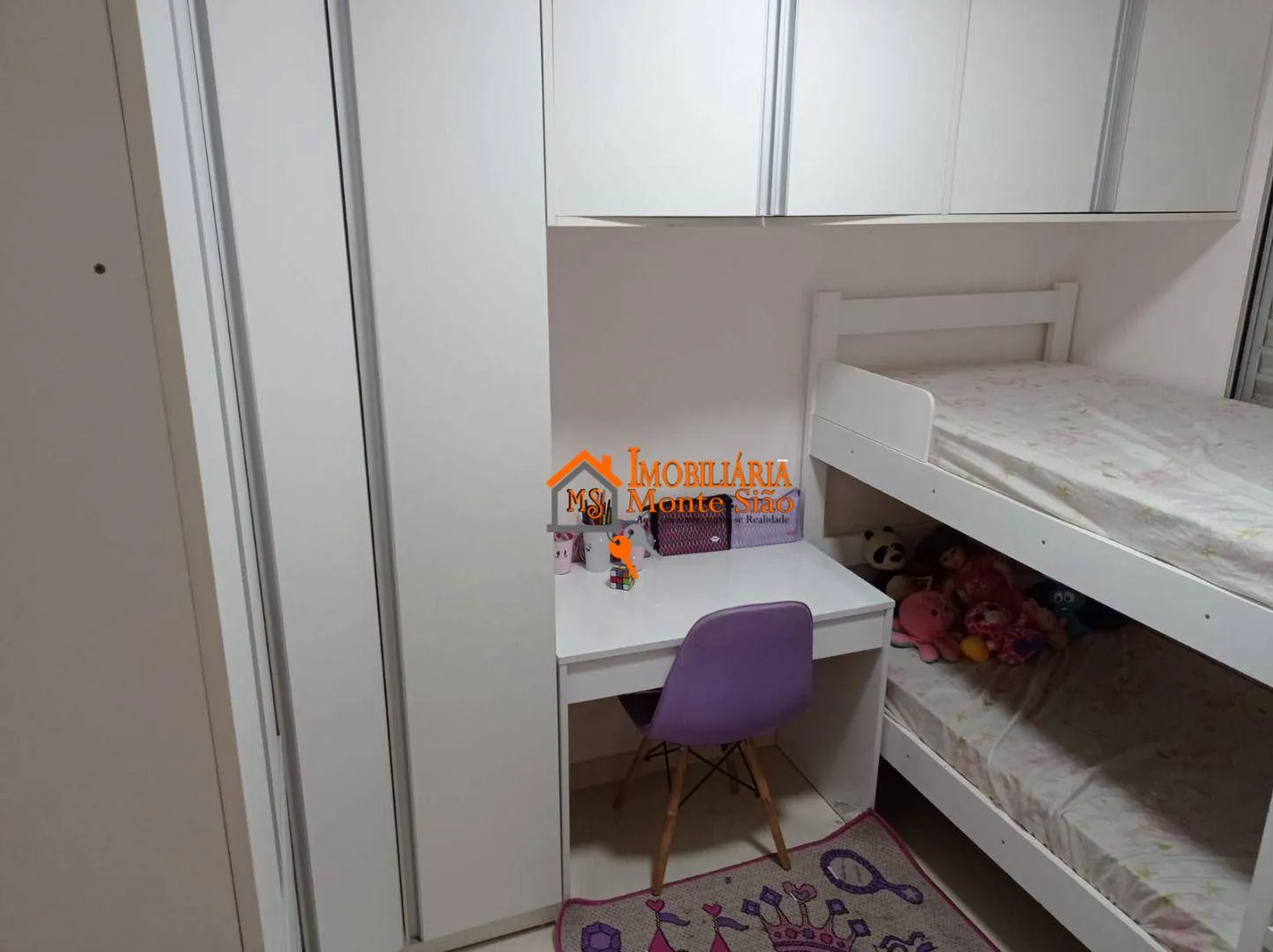 Imagem Apartamento com 2 dormitórios à venda, 44 m² por R$ 240.000,00 - Água Chata - Guarulhos/SP