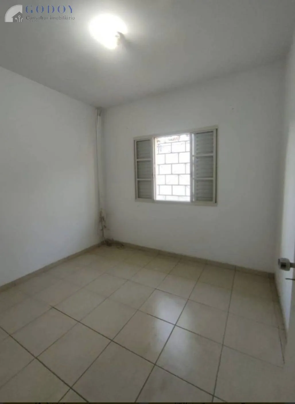Imagem Casa ampla com 4 quartos, suíte, rancho e garagem em ótima localização