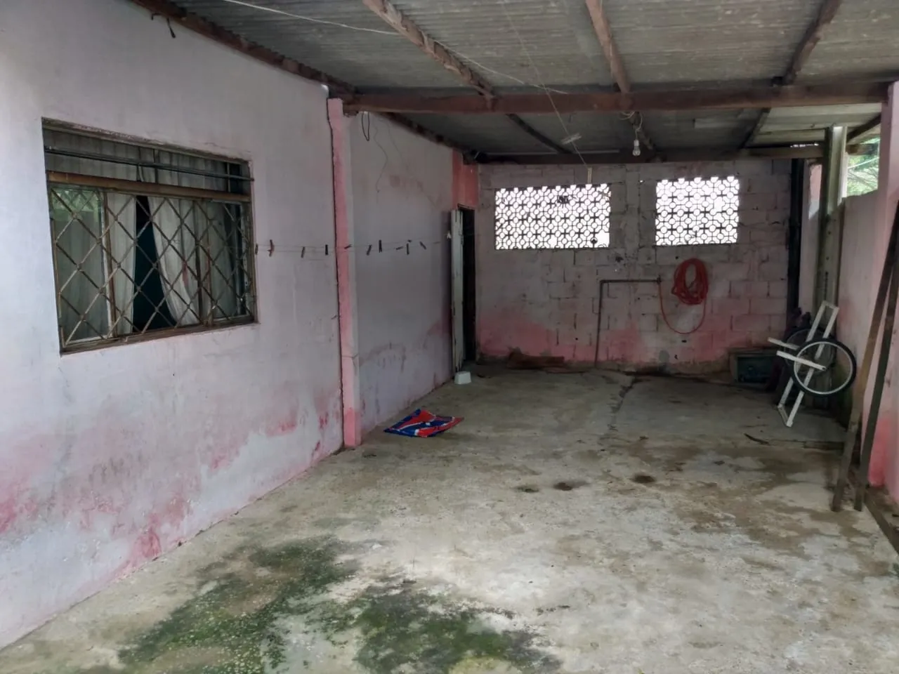 Imagem Casa à venda 2 Quartos, 2 Vagas, 250M², Conjunto Residencial Araretama, Pindamonhangaba - SP